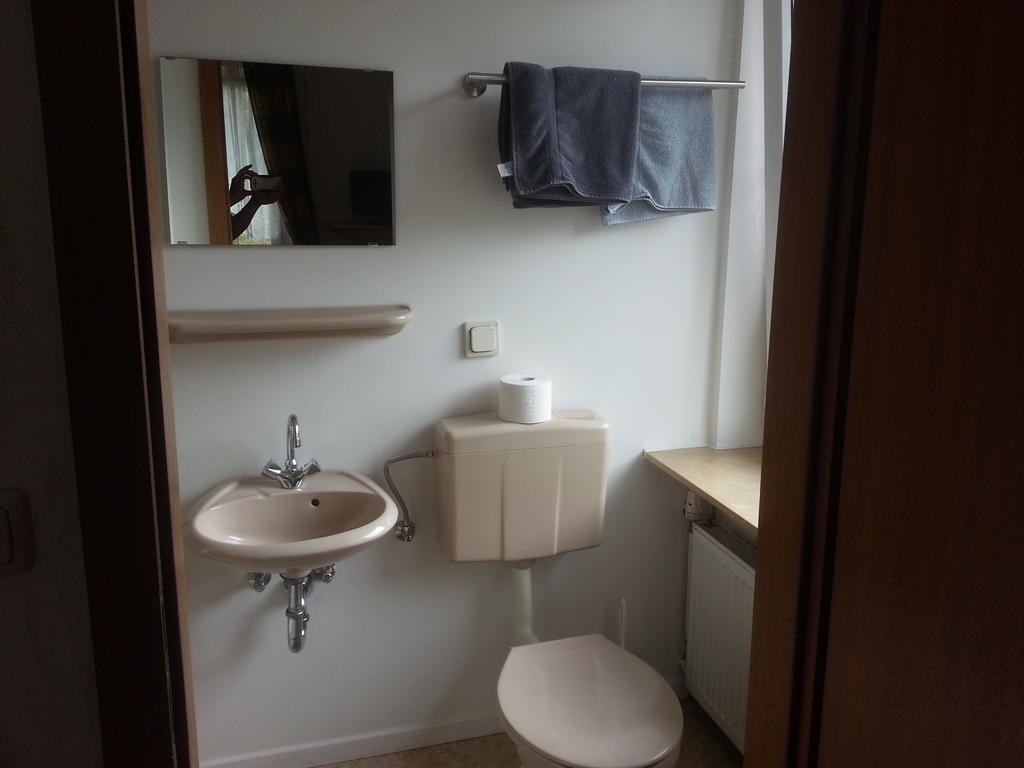 Hotel Deutsches Haus Francop Hamburg Bilik gambar